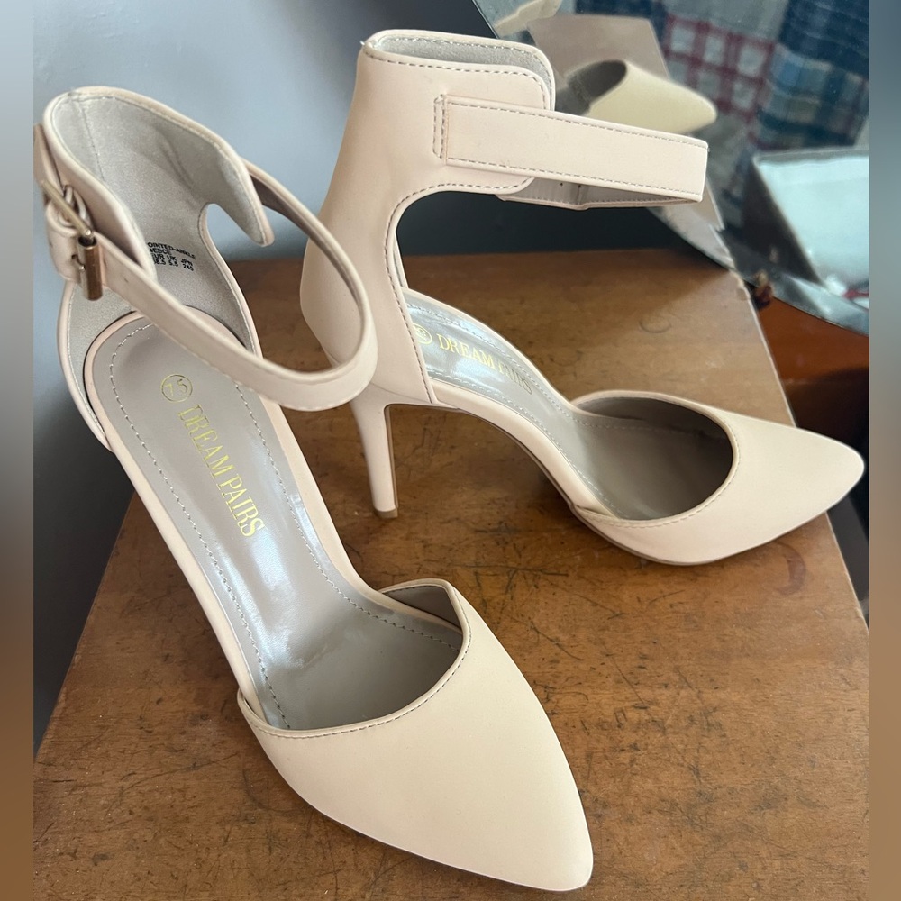 Dream Paris. Tan high heels